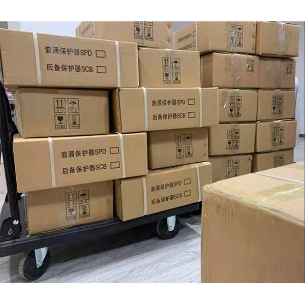 防雷浪涌保護 器