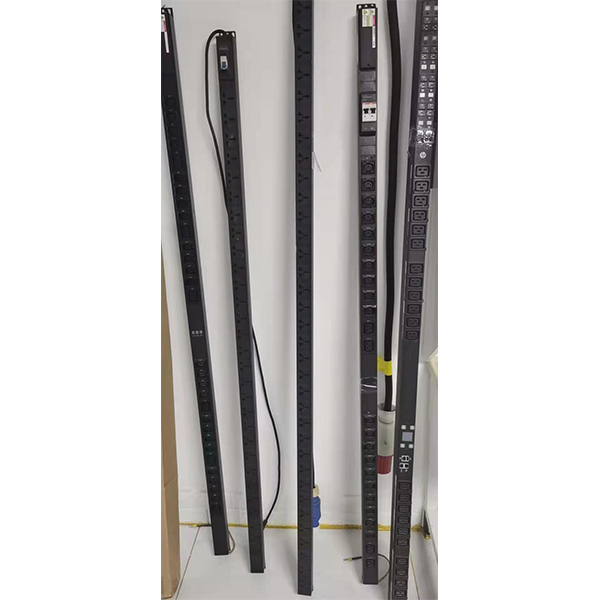 PDU機柜防雷插 座